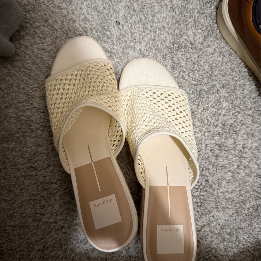 Dolce Vita Wedge